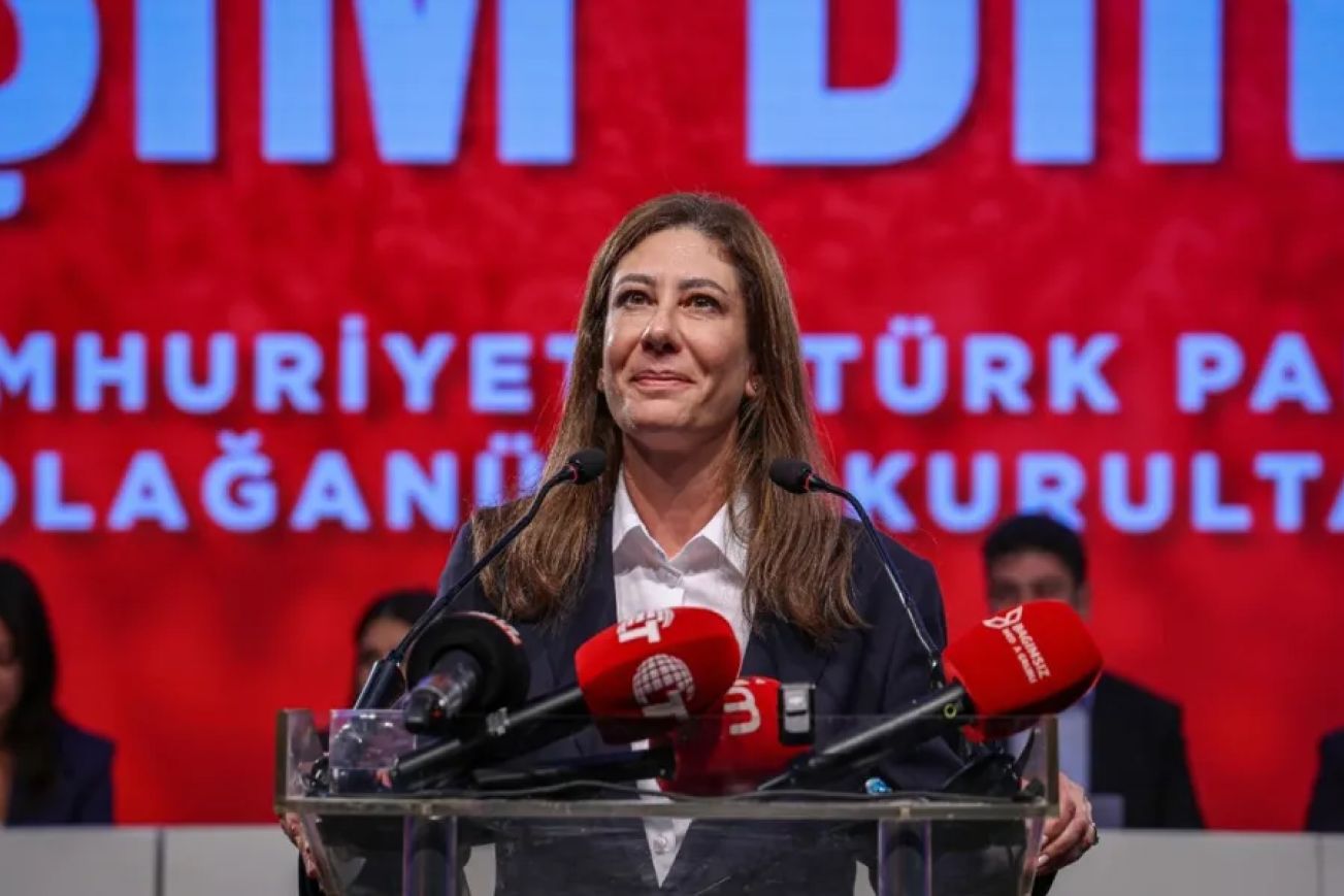 Впервые женщину избрали лидером СТР