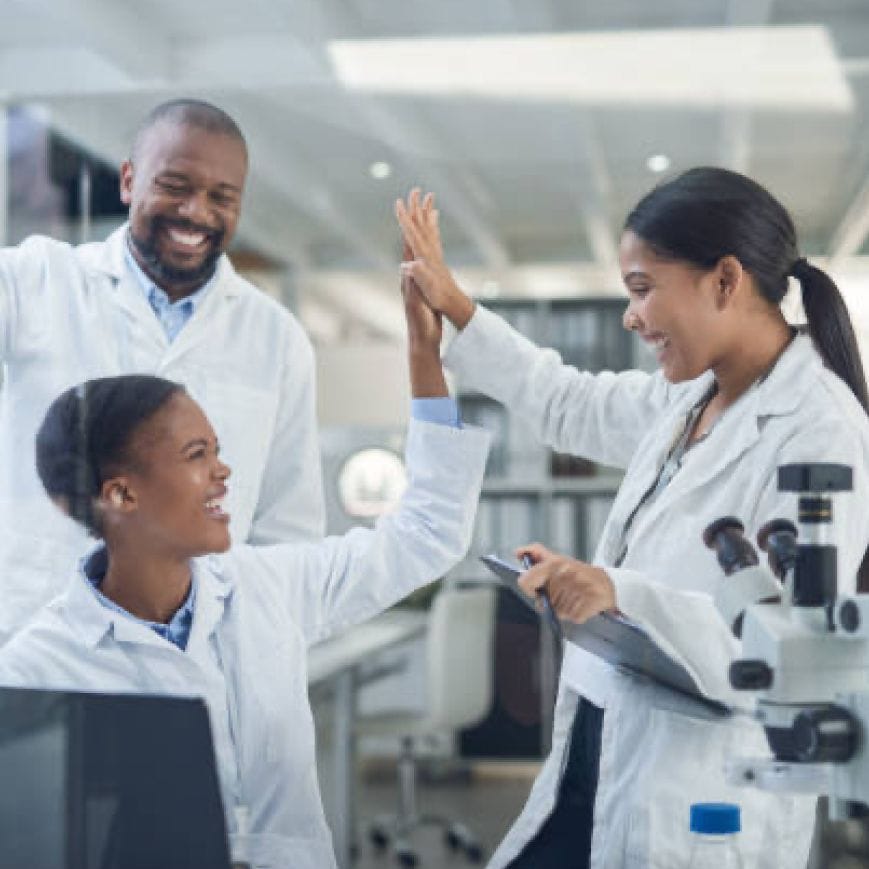 Учёные DAÜ вошли в список самых влиятельных исследователей мира