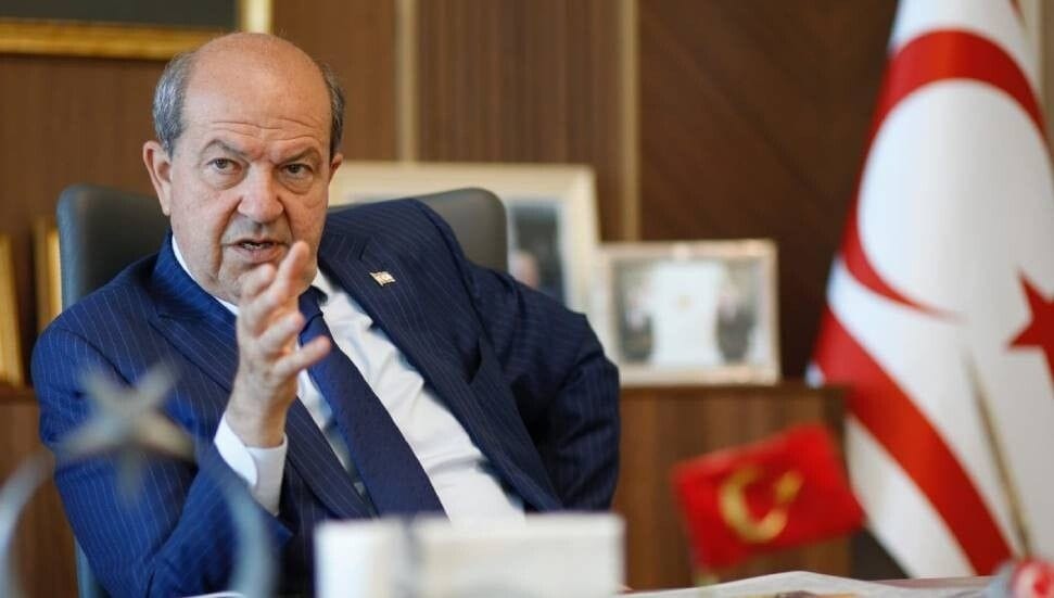 Эрсин Татар передаст арендную плату за свой офис на благотворительность