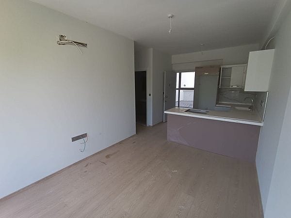Квартира 1+1 (67 м²) в 800 метрах от моря в Фамагусте - фото № 27