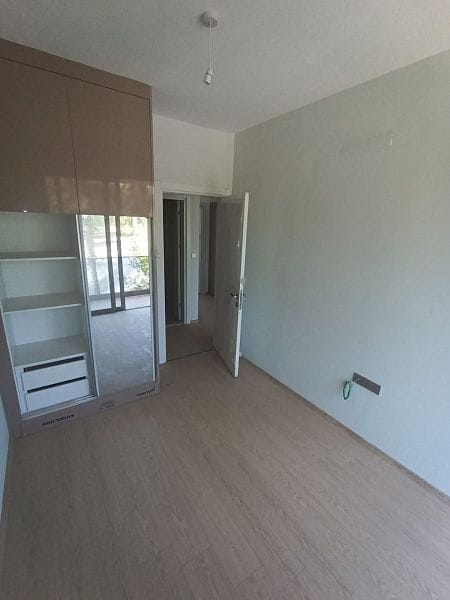 Квартира 1+1 (67 м²) в 800 метрах от моря в Фамагусте - фото № 32