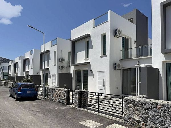 4-комнатный таунхаус 140м² у пляжа "Сардунья бэй" - фото № 1