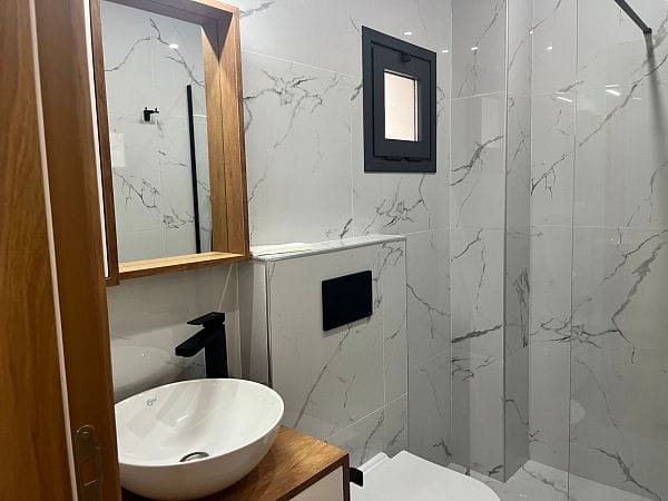 Двухэтажные апартаменты 2+1 (108 м2 ) в красивом комплексе в Эсентепе - фото № 17