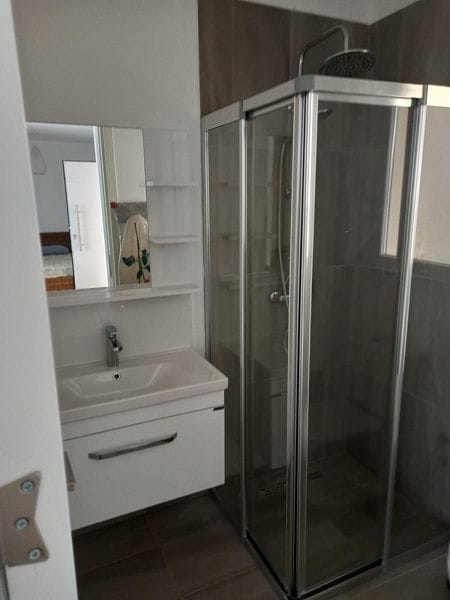 Полностью меблированная студия 34 м² в 100 метрах от песчаного пляжа - фото № 6
