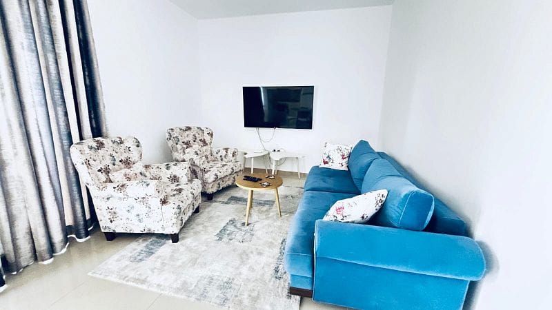3-комнатные апартаменты 81м2 с террасой в тихом комплексе - фото № 9