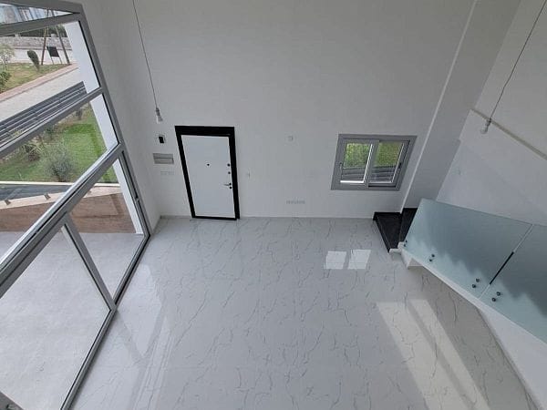 3-комнатные апартаменты loft 140 м² с большой террасой 38 м² в уютном комплексе - фото № 2