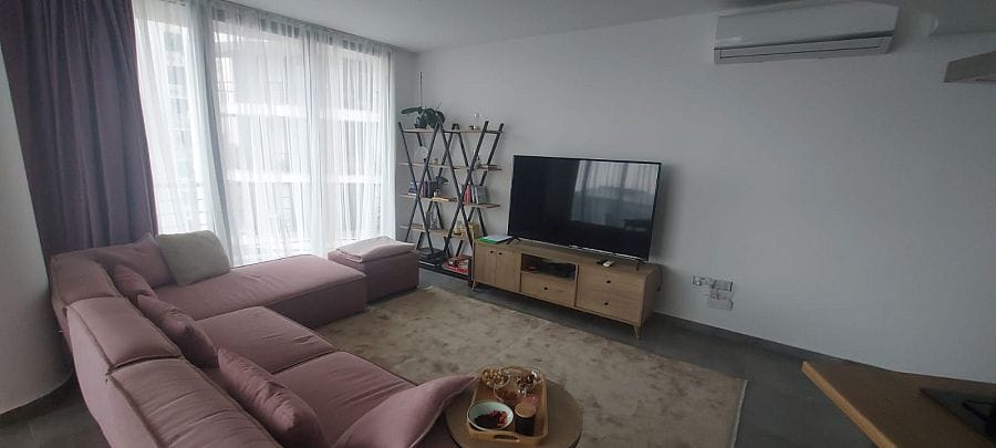 3-комнатные апартаменты 103м2 с террасой 32м2 в центре Кирении - фото № 2