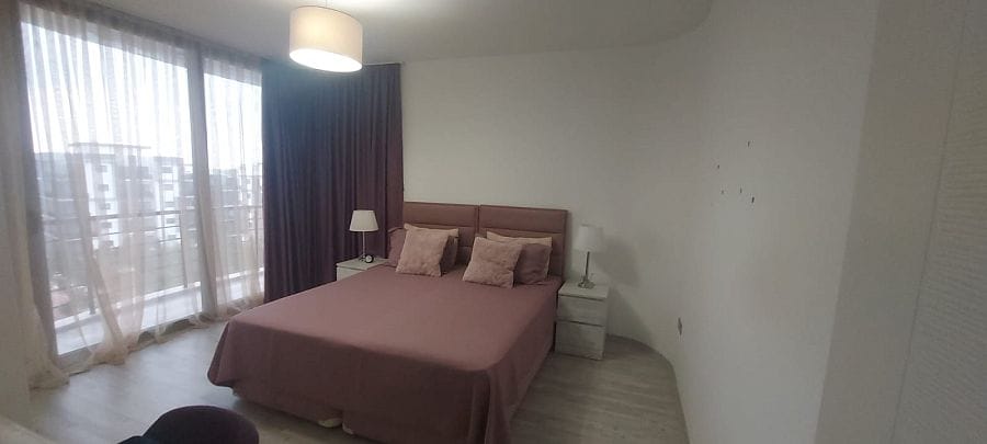 3-комнатные апартаменты 103м2 с террасой 32м2 в центре Кирении - фото № 8