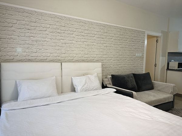 Студия 51 м² с террасой 8,2 м², откуда открывается вид на море - фото № 6