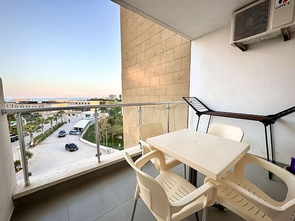 Студия 51 м² с террасой 8,2 м², откуда открывается вид на море - фото № 30