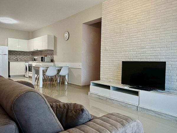 2-комнатные апартаменты 65м2 с балконом 8м2 в курортном комплексе - фото № 4