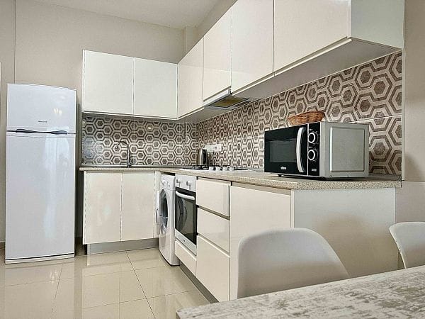 2-комнатные апартаменты 65м2 с балконом 8м2 в курортном комплексе - фото № 15