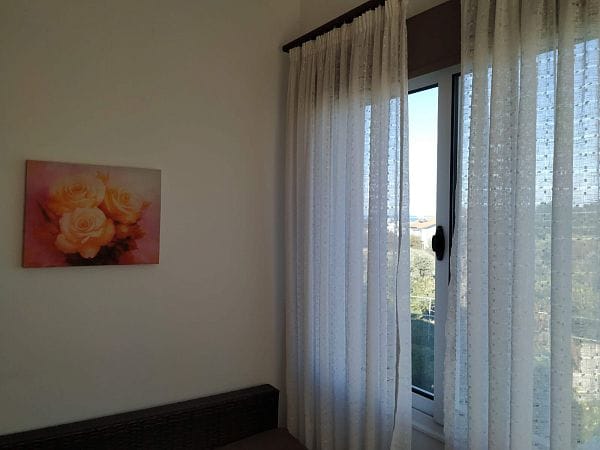 3-комнатные апартаменты 50 м² с частной террасой 50 м² и потрясающим видом на горы - фото № 9