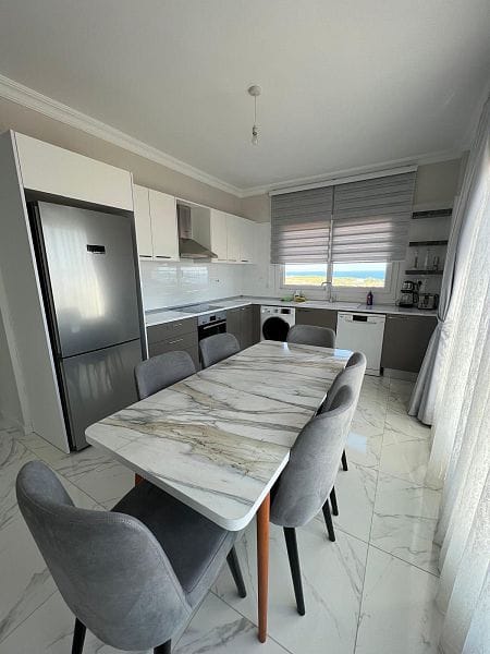 4-комнатные апартаменты 100 м2 в 800 метрах от пляжа  - фото № 5