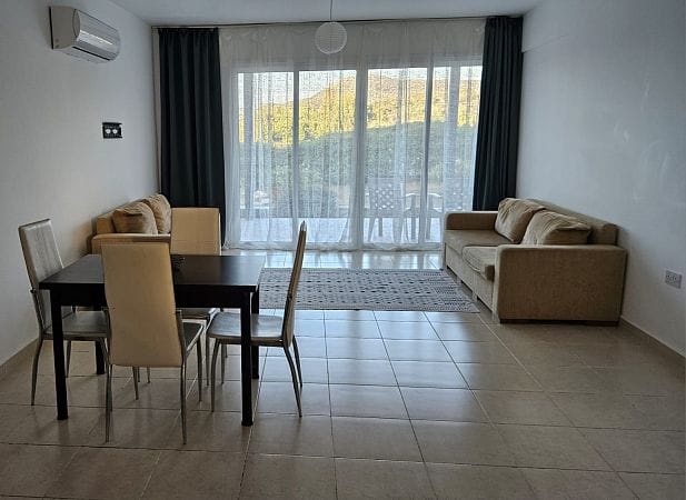 3-комнатные апартаменты 72 м² с террасой 18 м², откуда открывается потрясающий вид на горы - фото № 3