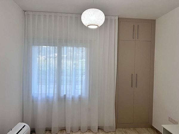 Двухуровневые 6-комнатные апартаменты 260 м² в комплексе в 10 минутах от моря - фото № 14