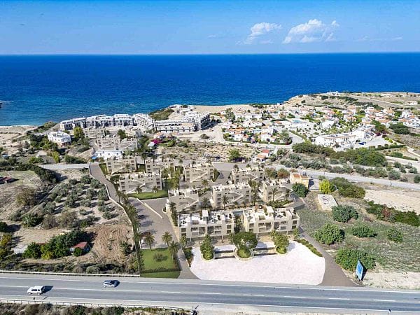 2-комнатные апартаменты 52 м² в комплексе с частным пляжем - фото № 30
