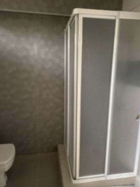 Двухуровневые 6-комнатные апартаменты 260 м² в комплексе в 10 минутах от моря - фото № 24