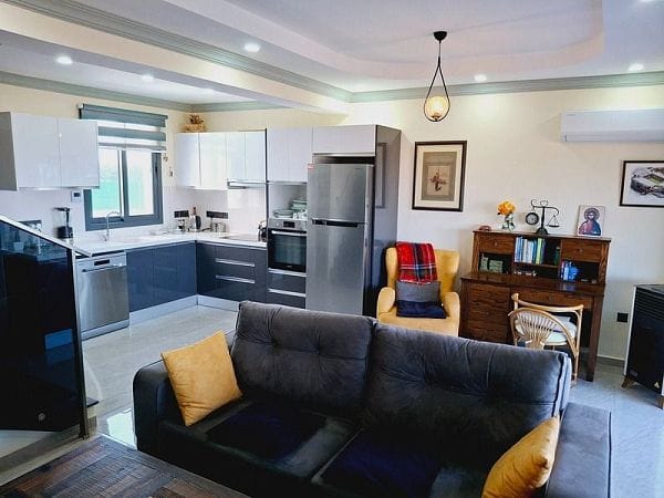3-комнатный таунхаус 110 м² с двумя террасами на первой береговой линии - фото № 4