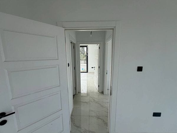 3-комнатные апартаменты 69м2 с террасой в Алсанджаке - фото № 9
