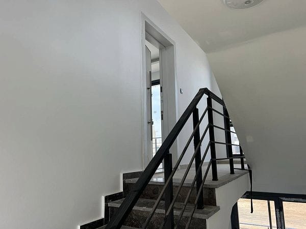3-комнатные апартаменты 69м2 с террасой в Алсанджаке - фото № 18