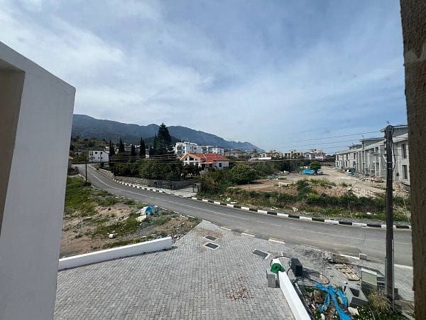 3-комнатные апартаменты 69м2 с террасой в Алсанджаке - фото № 21