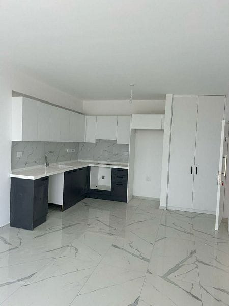 3-комнатные апартаменты 78 м² в современном комплексе в Искеле - фото № 2