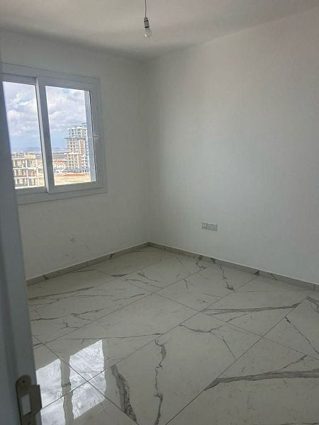 3-комнатные апартаменты 78 м² в современном комплексе в Искеле - фото № 9