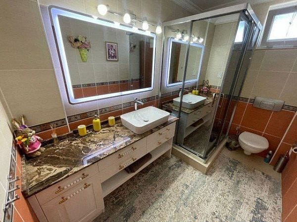 5-комнатная вилла 235 м² с приватным бассейном и собственным участком земли - фото № 12