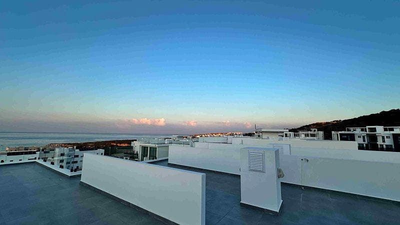 3-комнатный loft пентхаус 71 м² с террасой на крыше 35 м² в 350 метрах от моря  - фото № 24