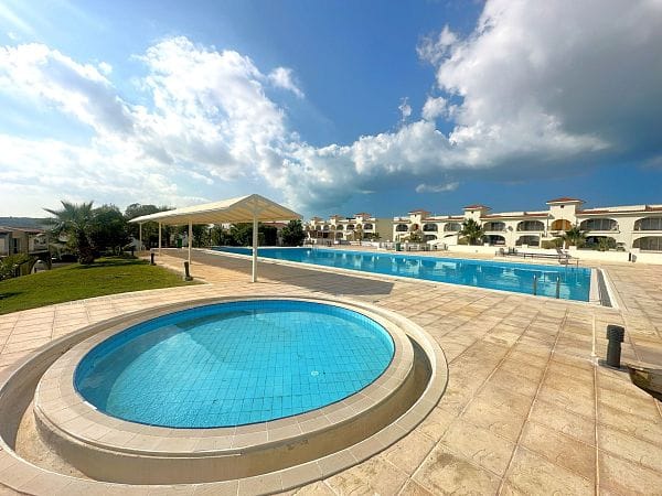 2-комнатные апартаменты 45 м² с мебелью и техникой - фото № 1