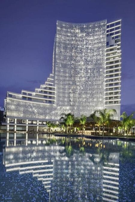 2-комнатные апартаменты 60 м² с дизайн пакетом в элитном комплексе в 650 метрах от пляжа - фото № 35