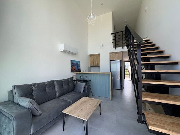 3-комнатный loft пентхаус 71 м² с террасой на крыше 35 м² в 350 метрах от моря  - фото № 3