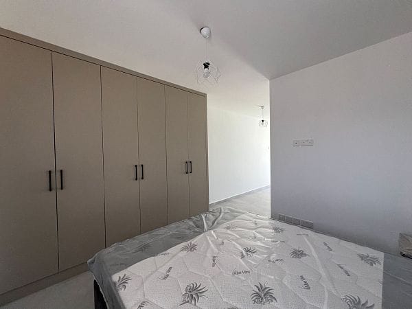 3-комнатный loft пентхаус 71 м² с террасой на крыше 35 м² в 350 метрах от моря  - фото № 9