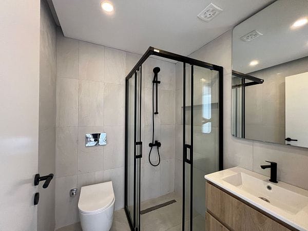 2-комнатные апартаменты 57 м² с мебелью и техникой в элитном комплексе в Эсентепе - фото № 13