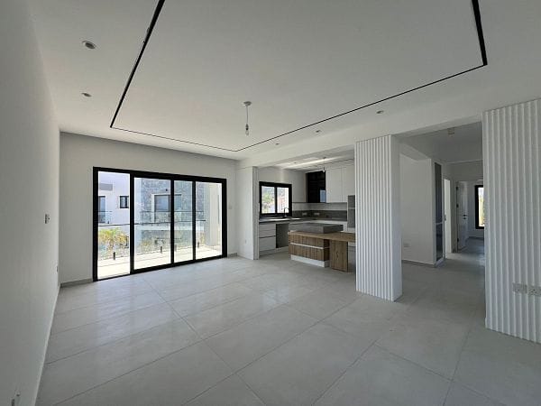 4-комнатные апартаменты 117 м² с террасой 11 м² с мебелью и техникой в Эсентепе - фото № 9