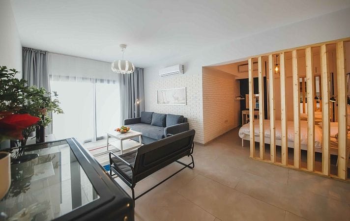 Студия с нишей 60 м² с террасой 9 м² в курортном комплексе - фото № 6