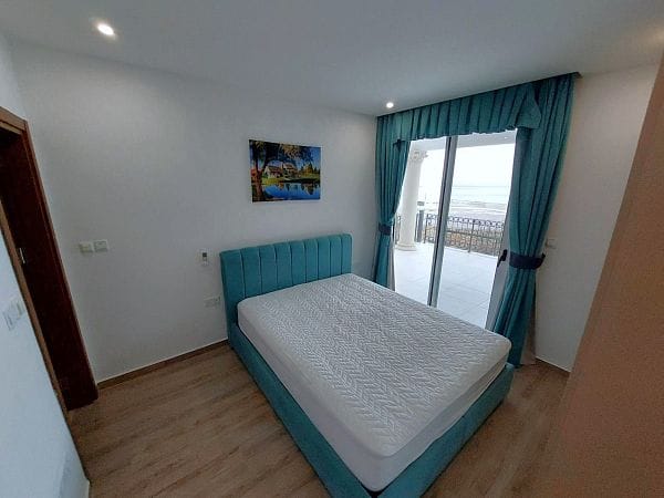 3-комнатные апартаменты 75 м² + 16 м² терраса в комплексе на первой линии от моря - фото № 10