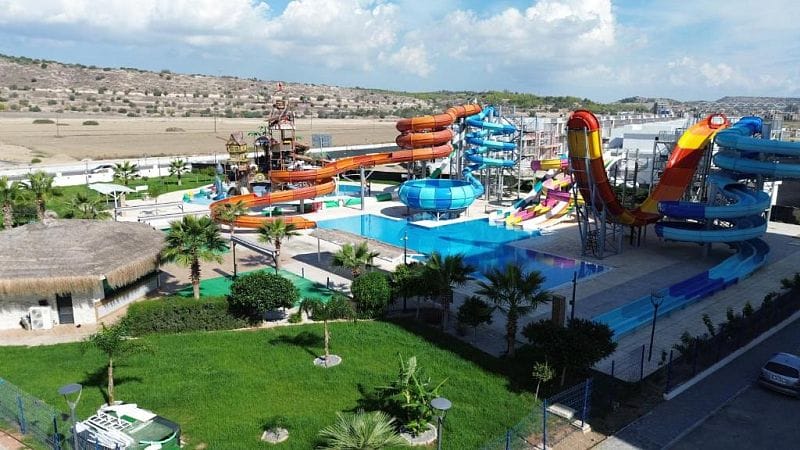 Полностью меблированная 5-спальная вилла 200 м² с отдельным участком земли 580 м² в 160 метрах от пляжа - фото № 34