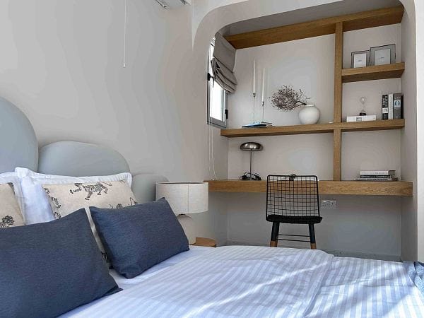 Роскошный 3-комнатный пентхаус 218 м² на первой береговой линии - фото № 31