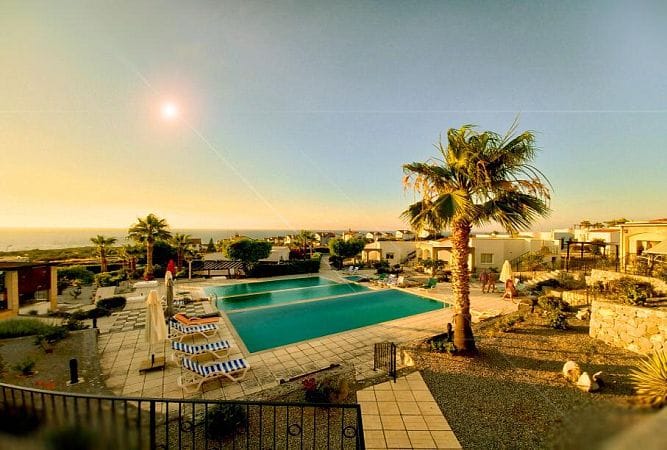 2-комнатные апартаменты 45,5 м² с видом на море и горы - фото № 11