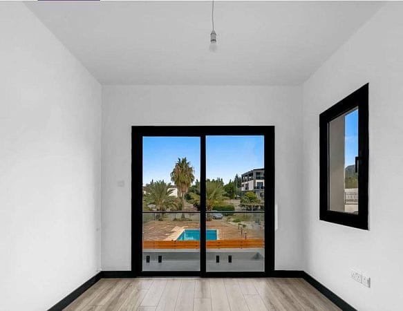 4-комнатная вилла 267 м² с террасой 57 м² с собственным участком земли - фото № 16