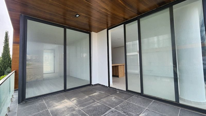3-комнатный апартаменты 95 м² с террасой на крыше 40 м² - фото № 25