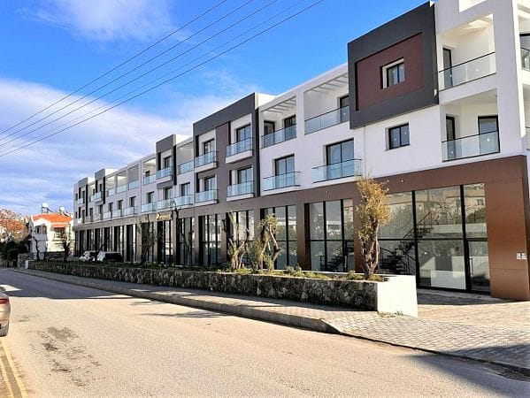 2-комнатные апартаменты 65 м² в 5 минутах от пляжа - фото № 1