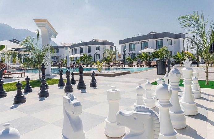 2-комнатные апартаменты 52 м² с террасой на крыше 30 м² и полным комплектом мебели - фото № 1