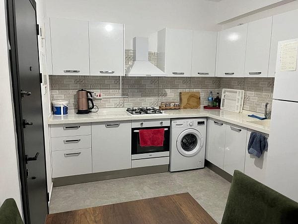 3-комнатные апартаменты 90 м² с мебелью и техникой - фото № 4