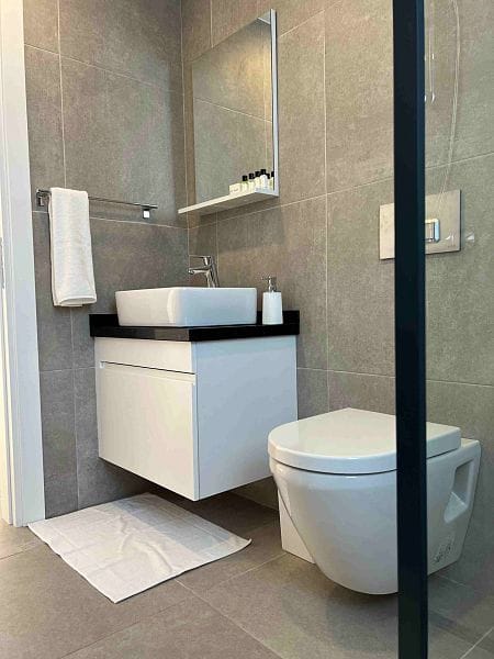 Студия 45 м² с террасой 8 м² в 250 метрах от пляжа с мебелью и техникой - фото № 61
