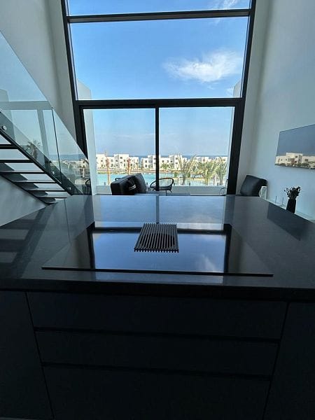 3-комнатный loft penthouse 93 м² c террасой на крыше 40 м² - фото № 15