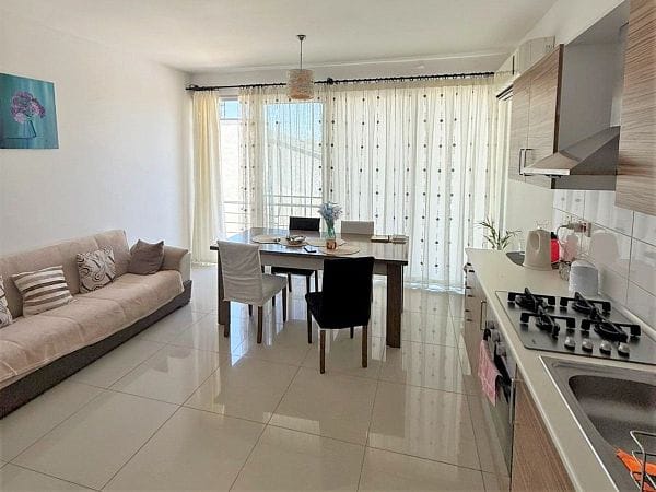 2-комнатный пентхаус 70 м² с террасой на крыше 50 м² в 250 метрах от моря - фото № 3