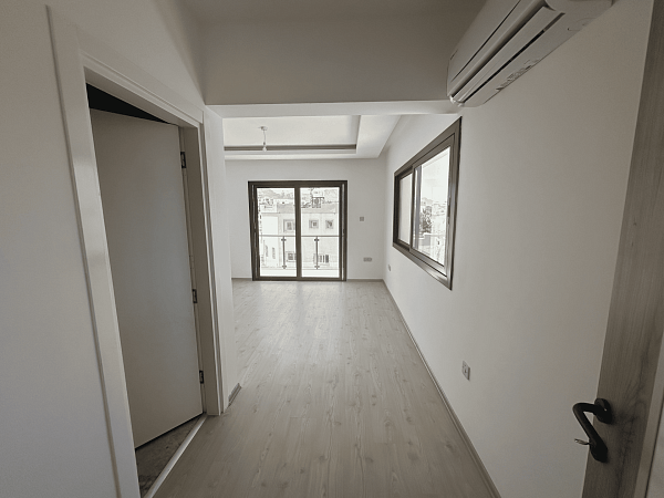 4-комнатная duplex вилла 307 м² с двумя террасами и садом - фото № 46
